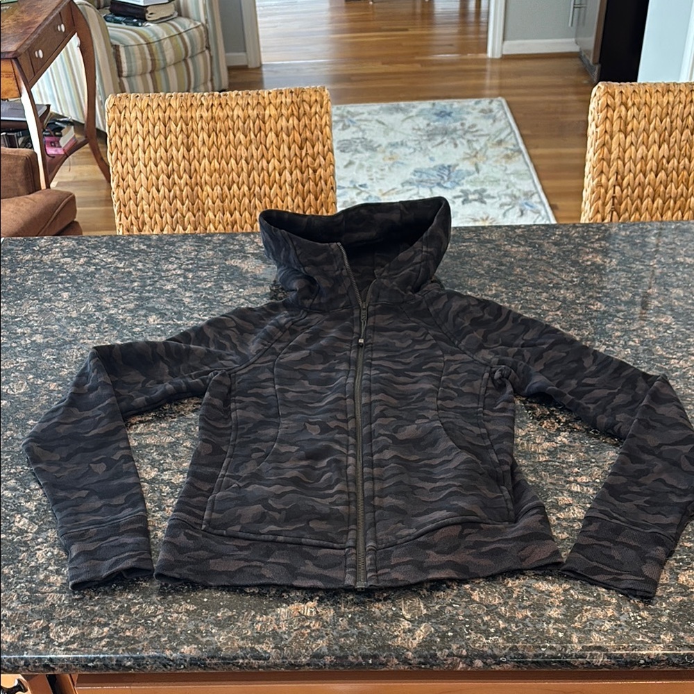 Lululemon Black Camouflage Jacket